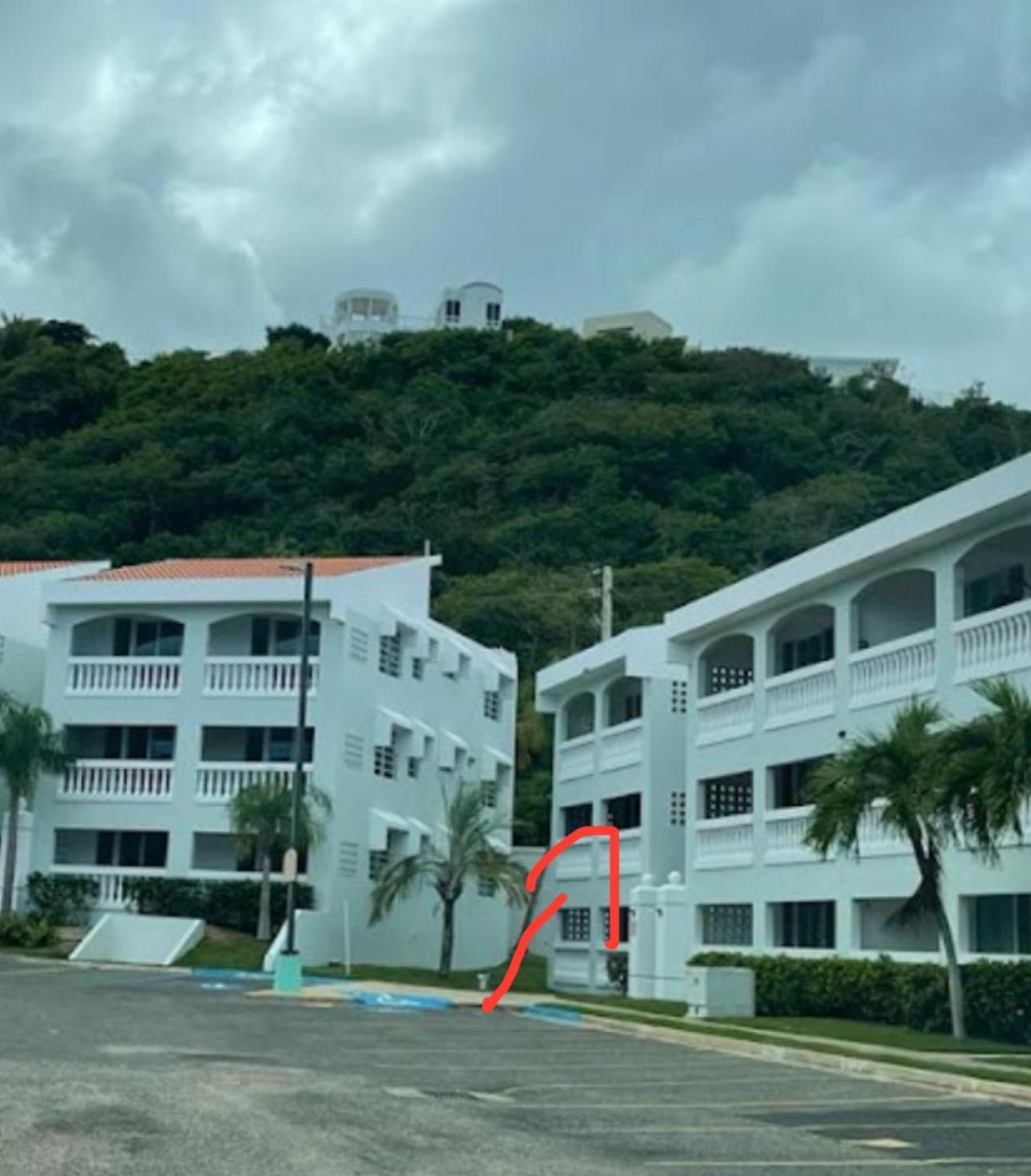 Beachfront Studio Apt W/ Full Kitchen & Pool Isabela Luaran gambar