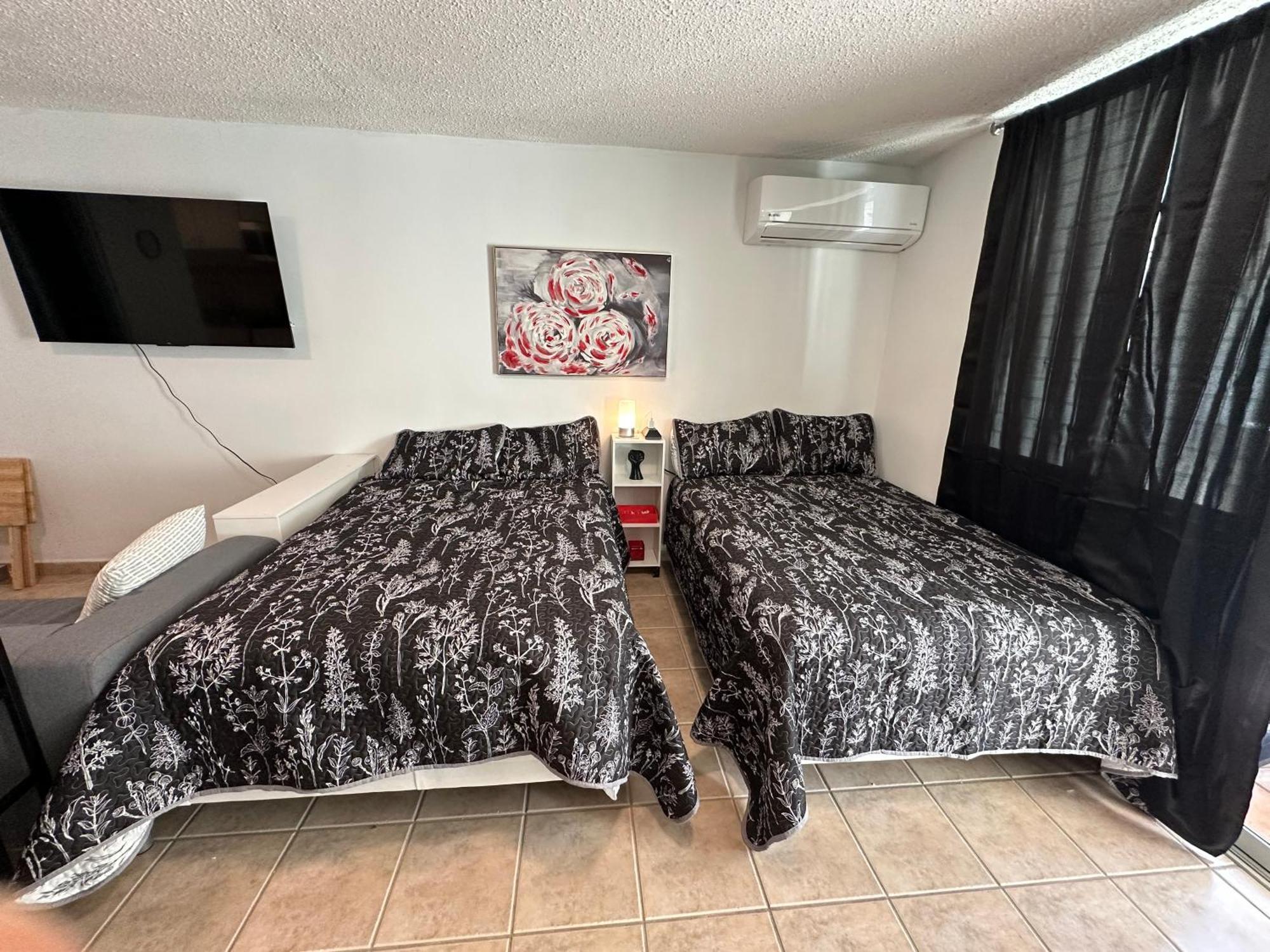 Beachfront Studio Apt W/ Full Kitchen & Pool Isabela Luaran gambar